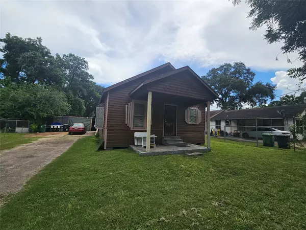 Houston, TX 77088,931 Lucky ST