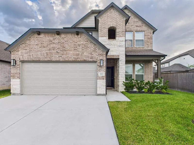 11823 Maple Oak DR, Houston, TX 77066