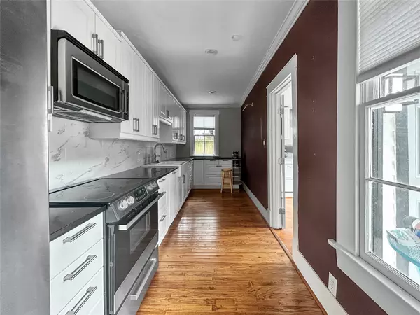 1310 Anita ST #B, Houston, TX 77004