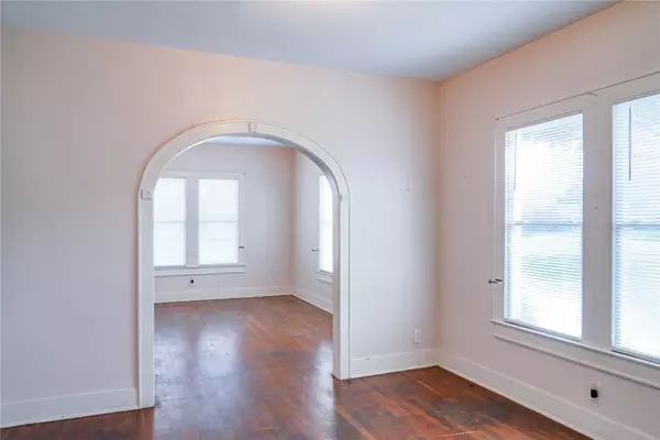 El Campo, TX 77437,808 Heights ST