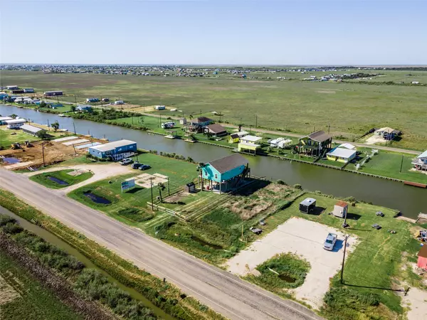 Sargent, TX 77414,151 FM 457