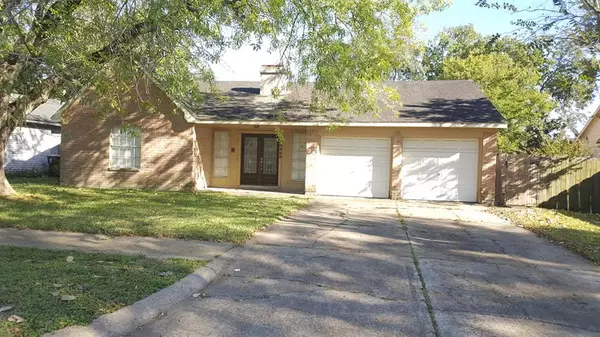 10423 Tenneco DR, Houston, TX 77099
