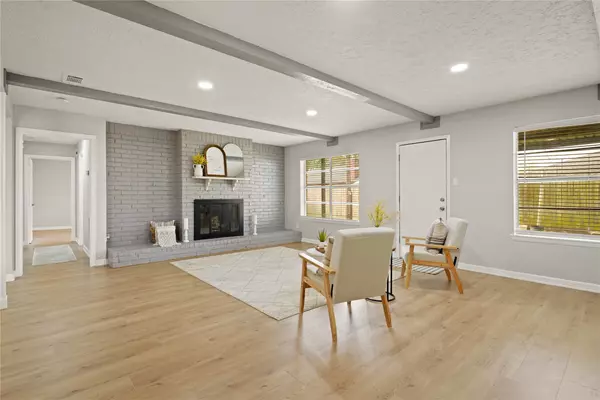 La Porte, TX 77571,9906 Dover Hill RD