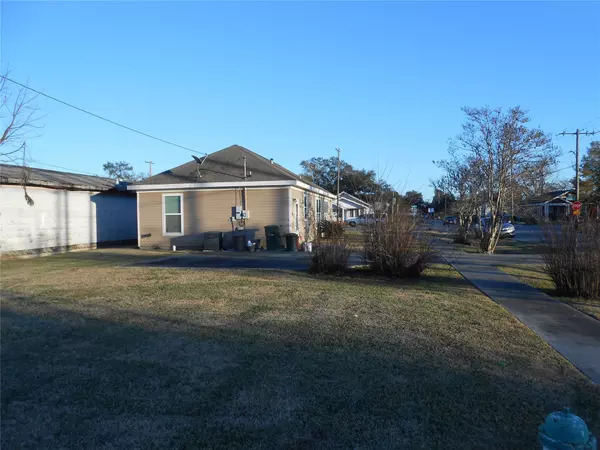 Port Arthur, TX 77640,2803 Procter ST