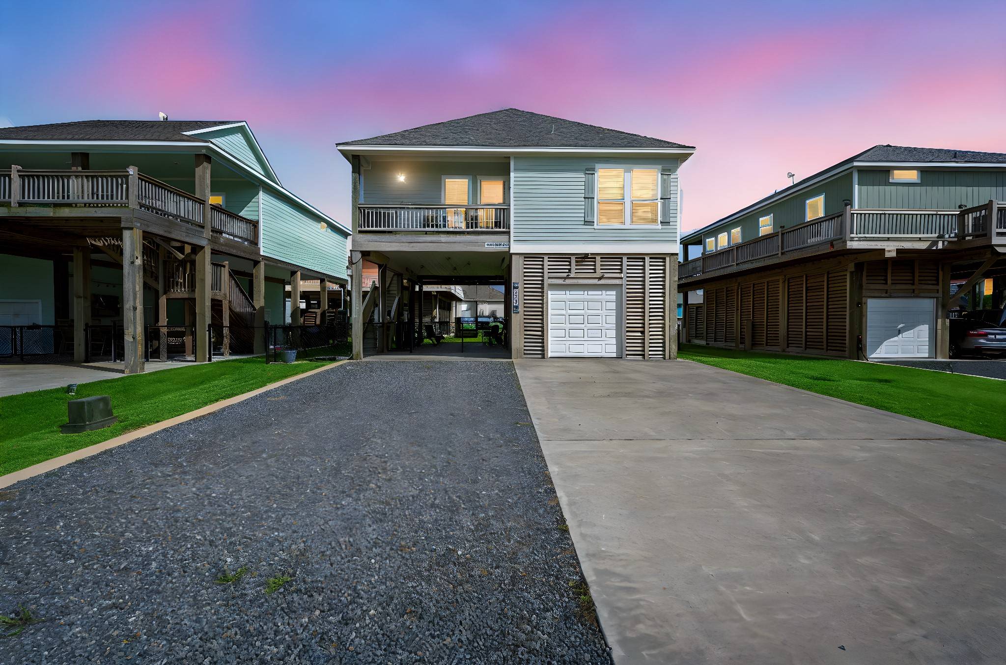 3292 Hidden Gold, Port Bolivar, TX 77650