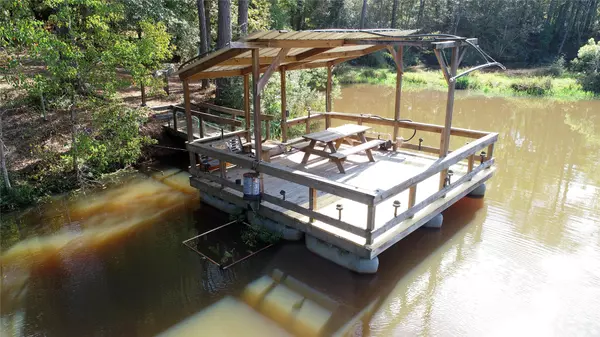 Livingston, TX 77351,630 Hillbilly Heaven RD