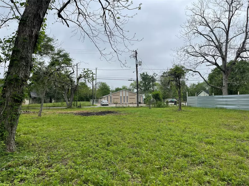 8202 Wileyvale RD, Houston, TX 77016