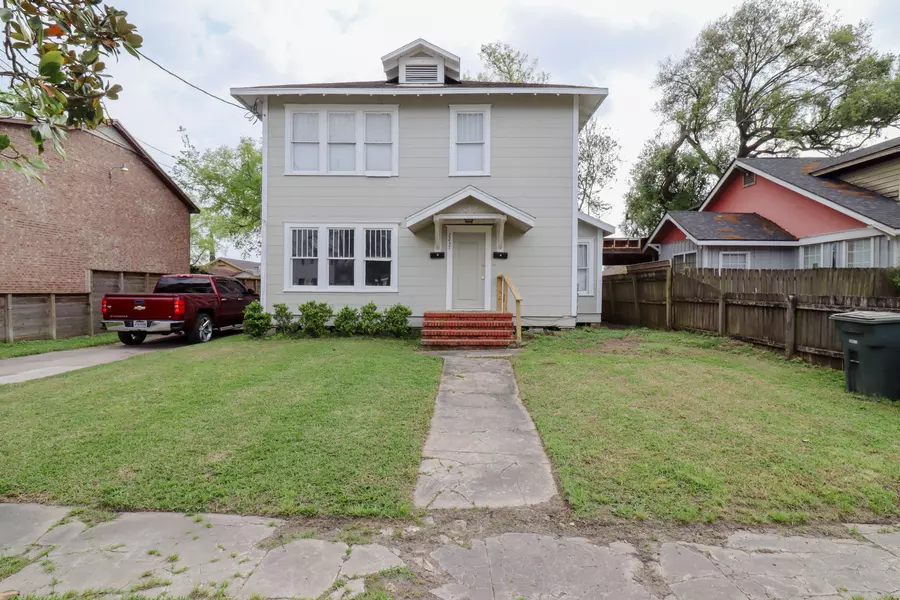 2237 North ST, Beaumont, TX 77701