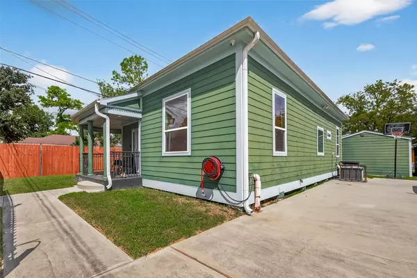 Houston, TX 77091,6828 Knox ST