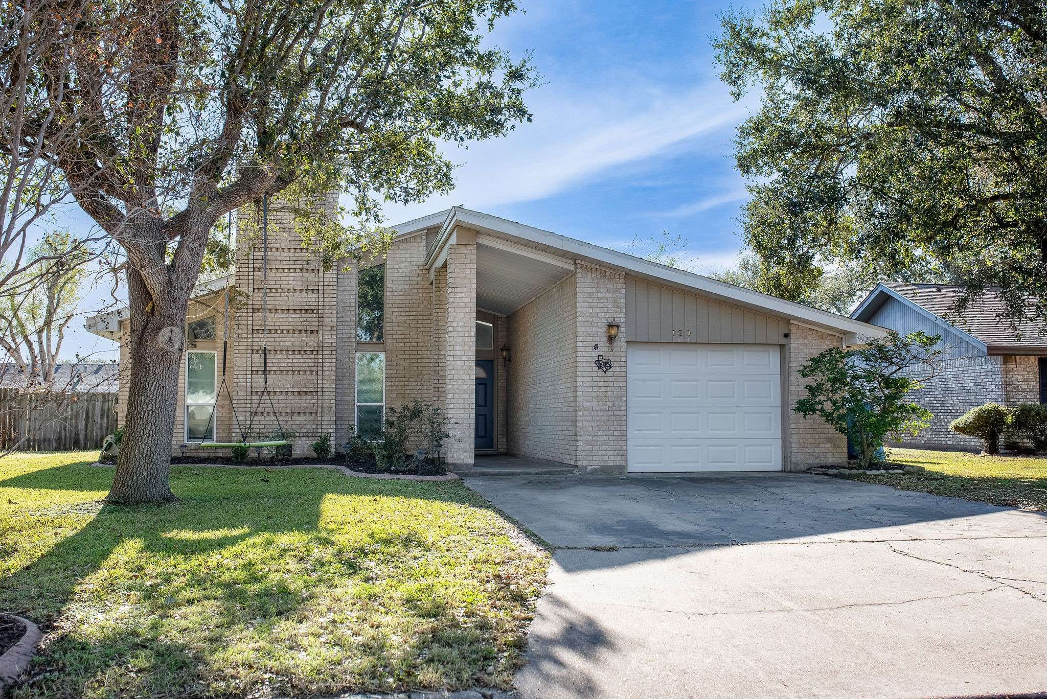 Port Lavaca, TX 77979,120 Del Mar DR