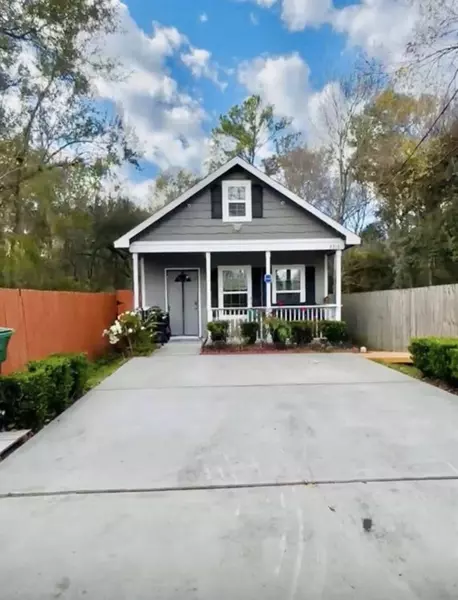8219 Sunnyhill ST, Houston, TX 77088