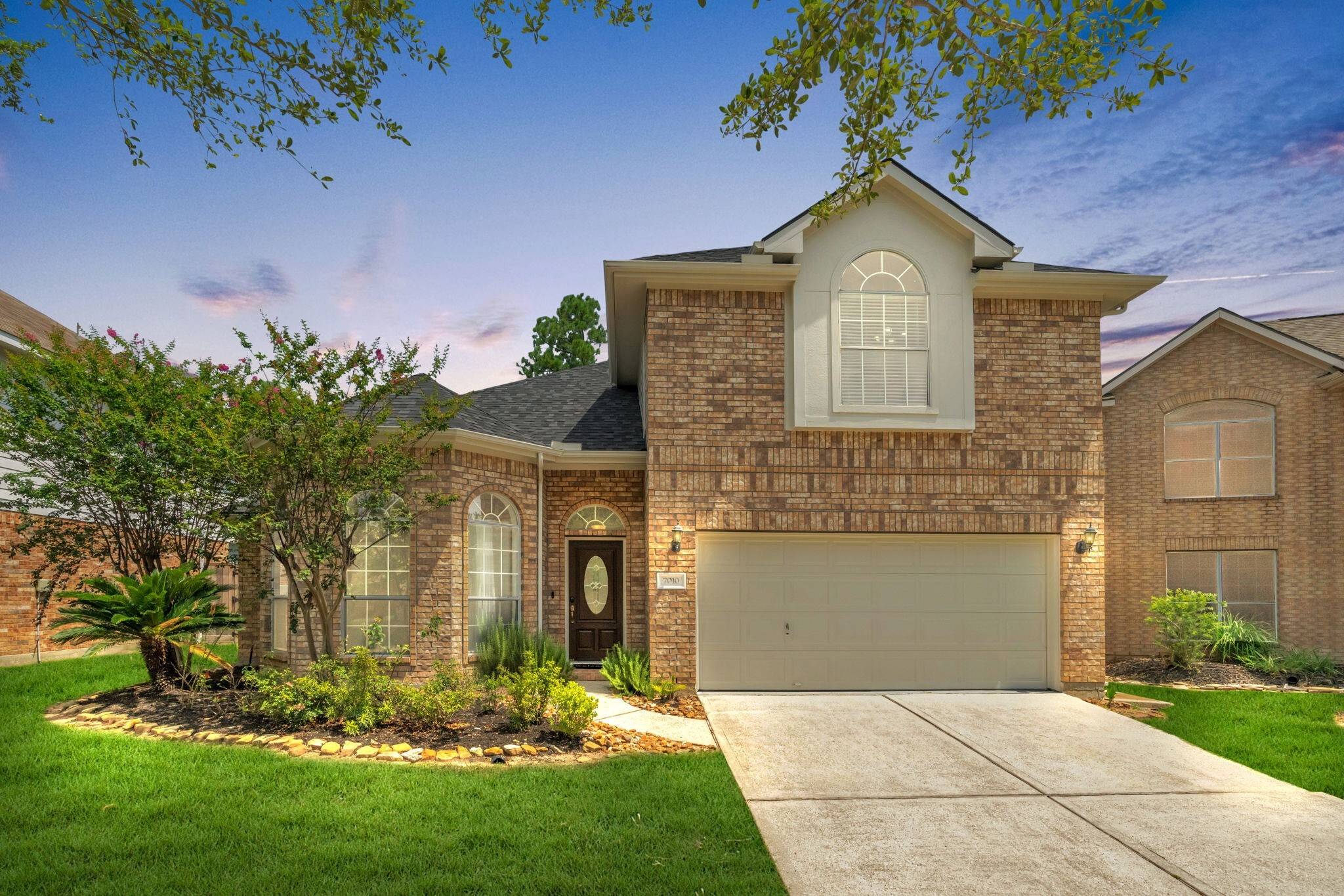 7010 E Arbor Rose LN, Spring, TX 77379