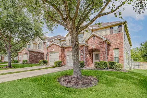 8115 Barnes Ridge LN, Houston, TX 77072