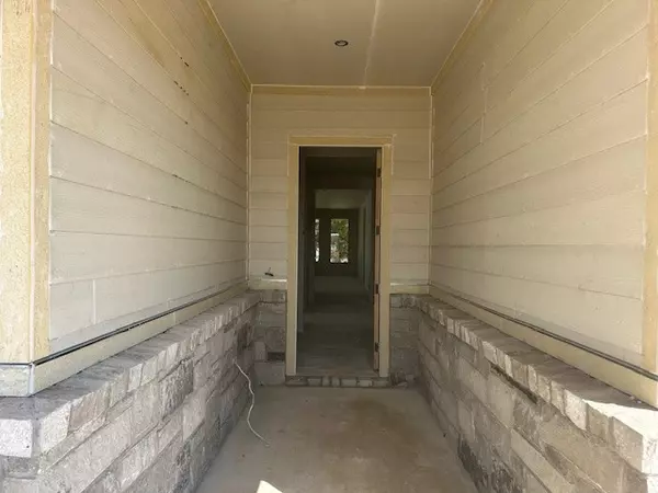 Sealy, TX 77474,365 Covey LN