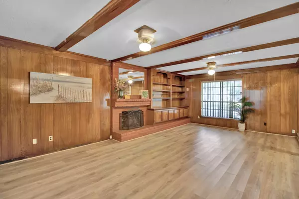 Houston, TX 77066,5703 Havenwoods DR