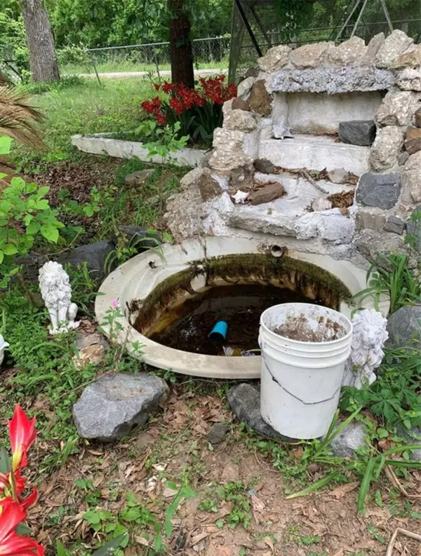 Shepherd, TX 77371,300 Robin ST