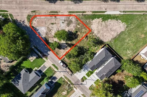 7002 W Montgomery RD, Houston, TX 77091