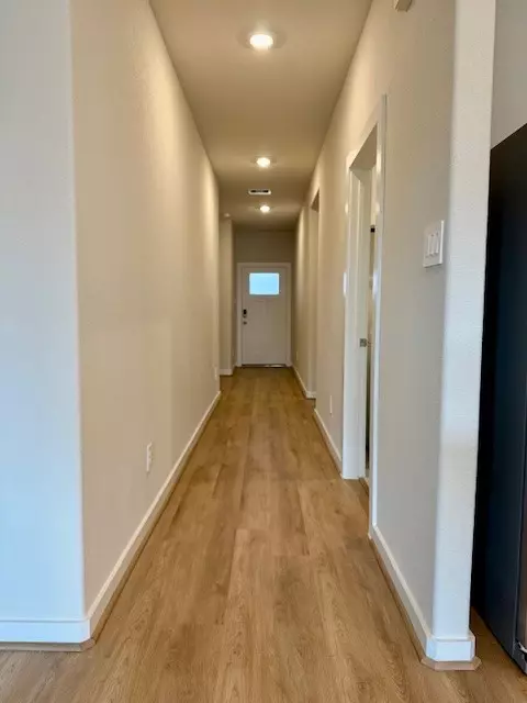 Texas City, TX 77591,3226 MEMORIAL WAY