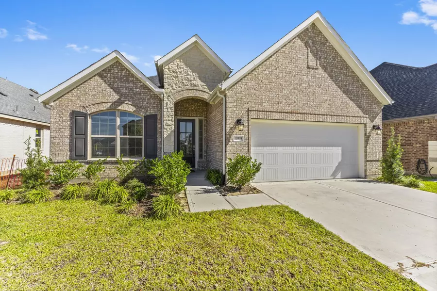 15949 Hayes Market LOOP, Conroe, TX 77302