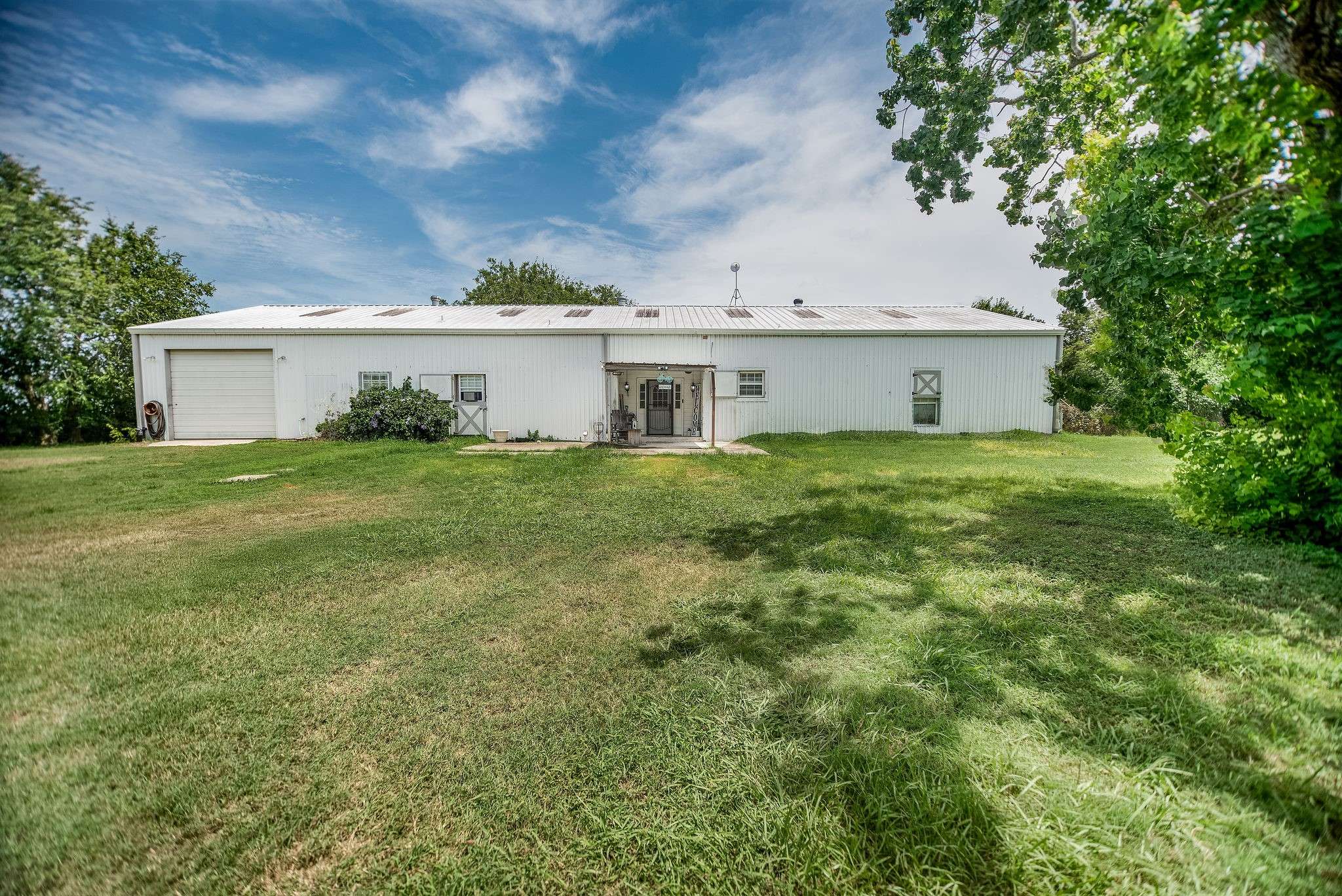 Port Lavaca, TX 77979,925 Royal RD
