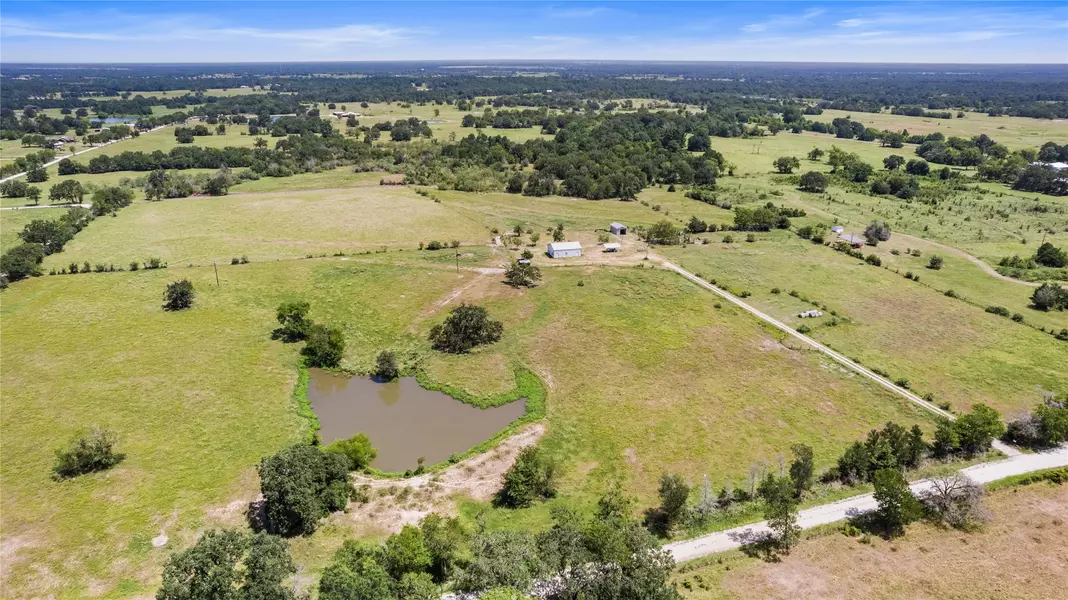 3607 Hackett Branch RD, Midway, TX 75852