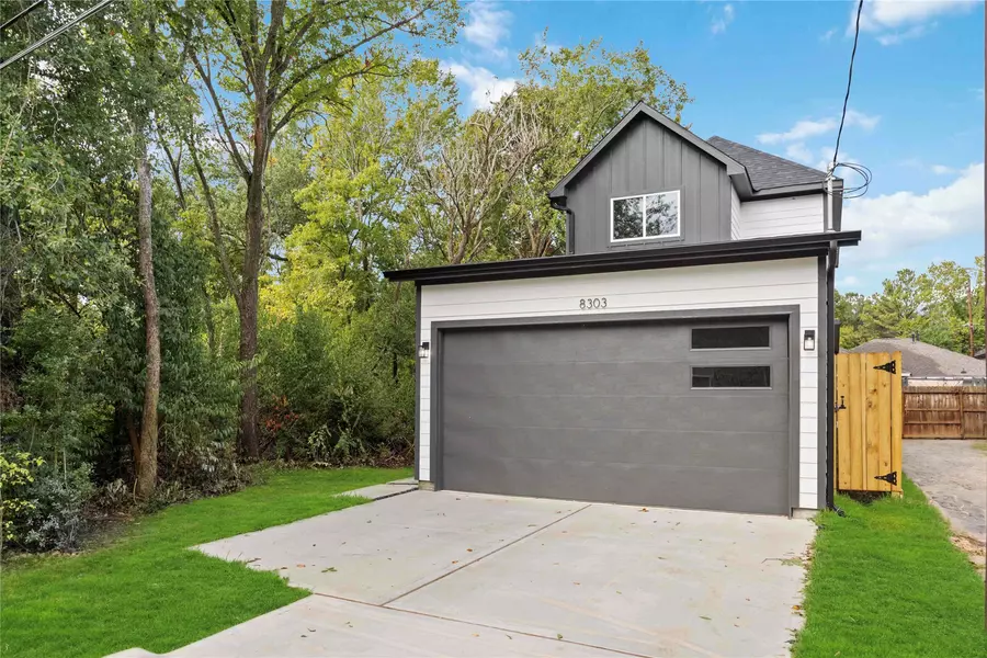 8303 Venus ST, Houston, TX 77088