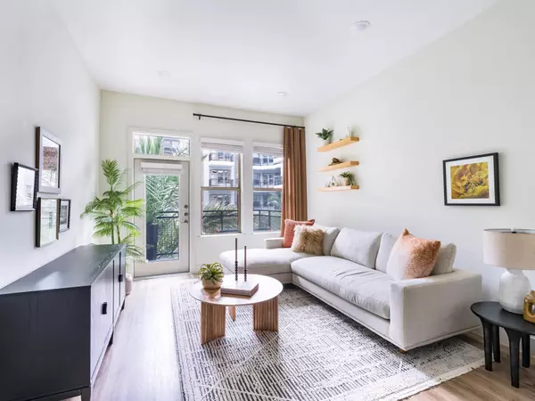 641 W Crosstimbers ST #1-551, Houston, TX 77018