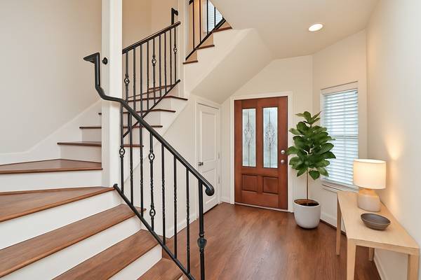 5813 Washington AVE #B, Houston, TX 77007