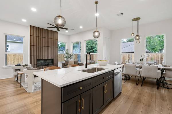 22806 August Leaf DR, Tomball, TX 77375