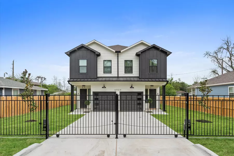 6904 Covington DR #A, Houston, TX 77091