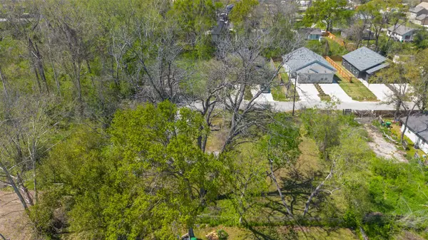 Houston, TX 77088,7206 Tippett ST