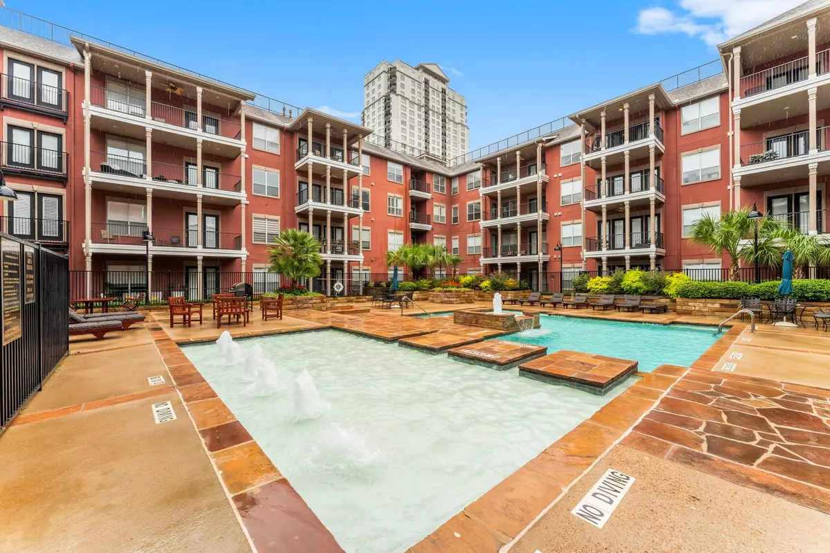 Houston, TX 77056,2400 Mccue RD #237