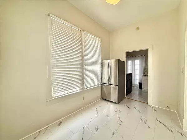 Galveston, TX 77550,1427 Church ST #2