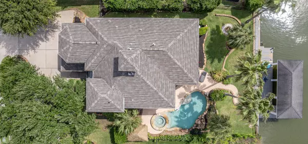 Seabrook, TX 77586,2938 N Island DR