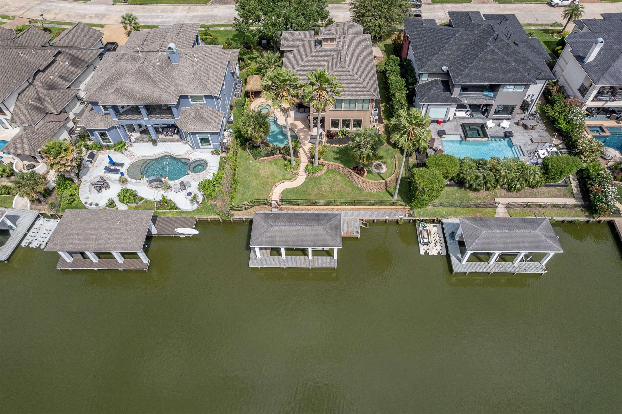 Seabrook, TX 77586,2938 N Island DR