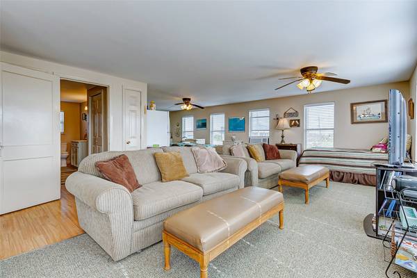 Port Bolivar, TX 77650,2124 GALVESTON AVE