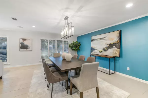 Houston, TX 77024,12326 Old Oaks DR