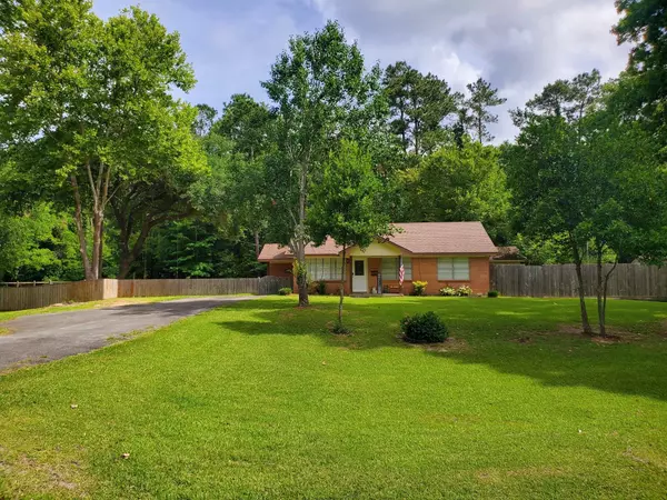 Colmesneil, TX 75938,210 Pine ST