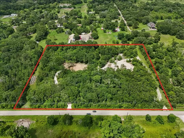 5239 Patterson RD, Manvel, TX 77578