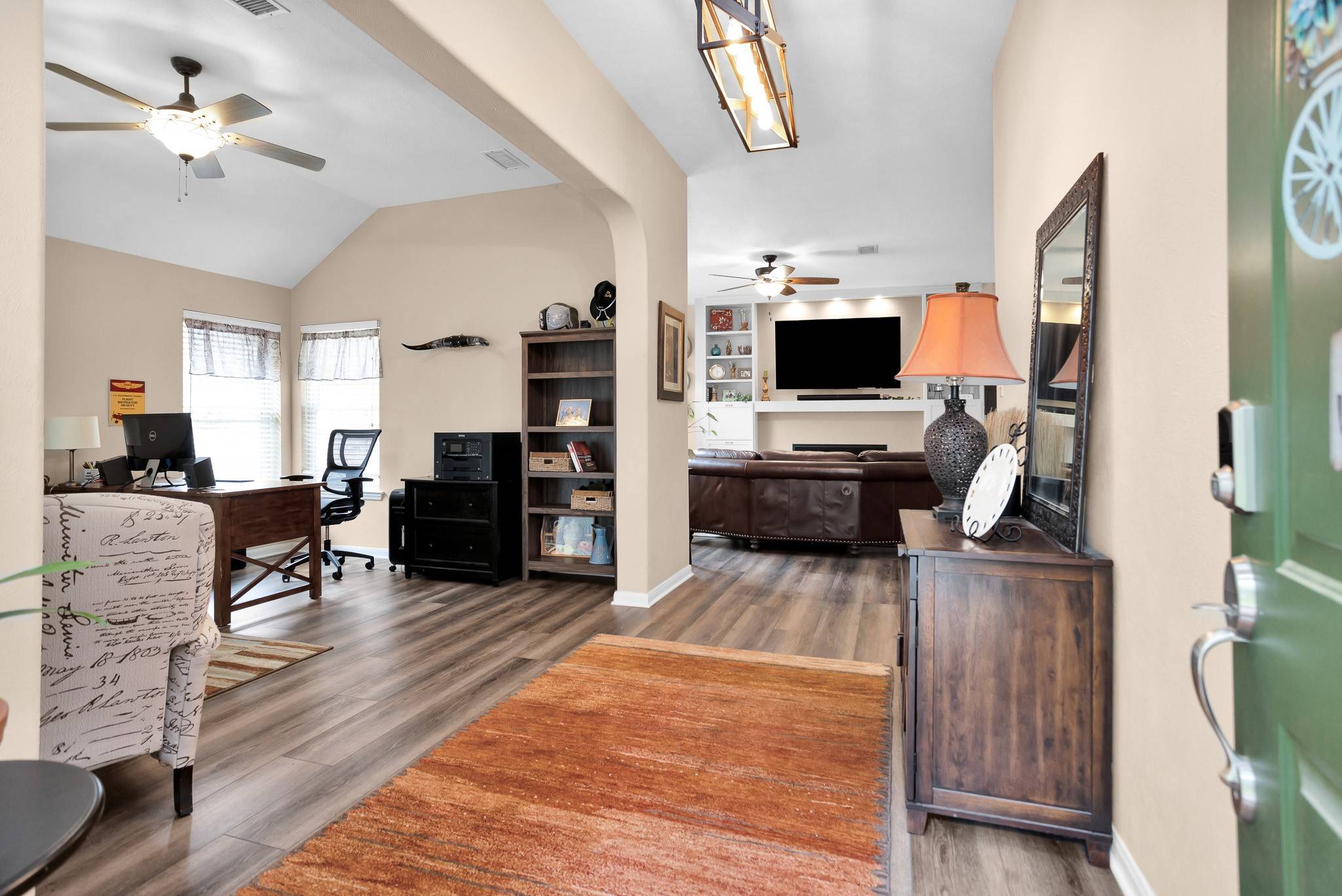 The Woodlands, TX 77382,7 Cypress Bayou CT