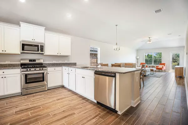 Dickinson, TX 77539,4401 East Bayou Maison CIR