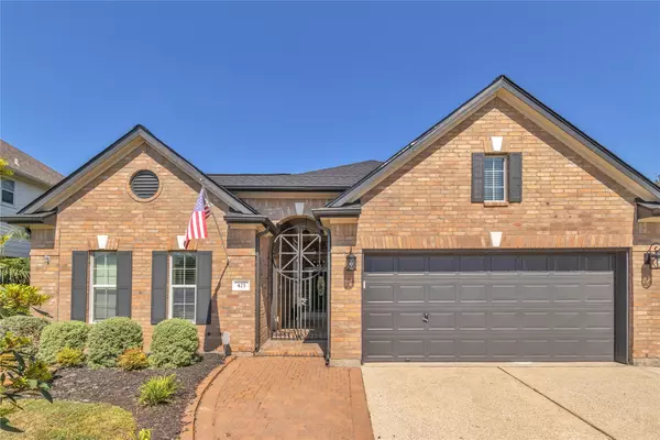 425 Cardinal Oaks, League City, TX 77565