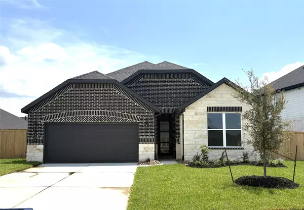 116 Lansbrook CT, Conroe, TX 77304