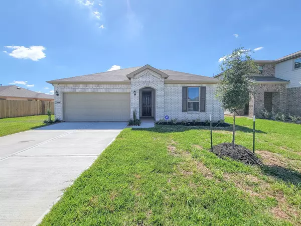 2815 Lyra CT, Fresno, TX 77545