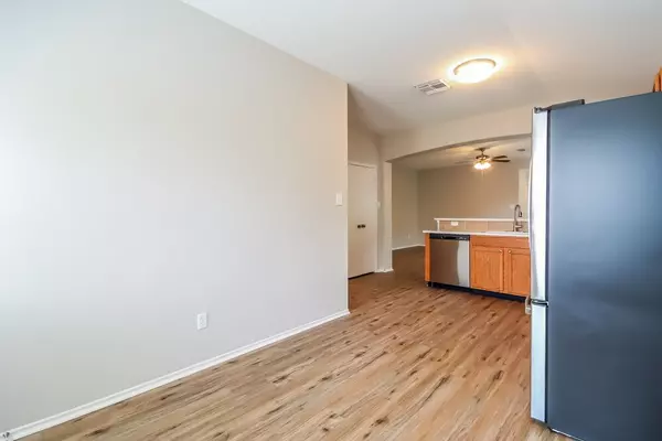 Rosharon, TX 77583,302 Glencarry TRL