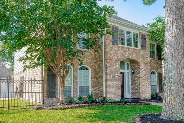8910 Bonnyview DR, Houston, TX 77095