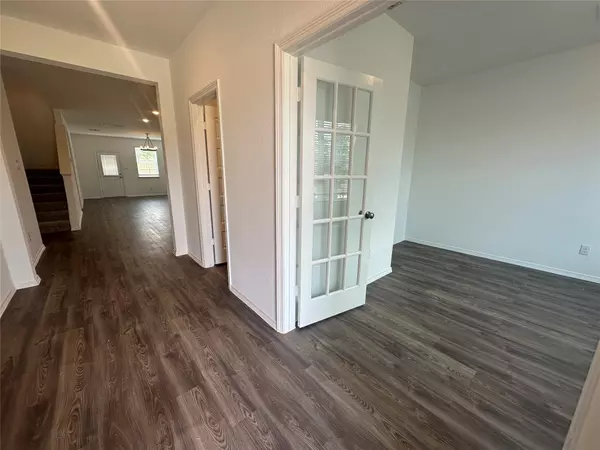 Montgomery, TX 77316,25628 Microstar WAY