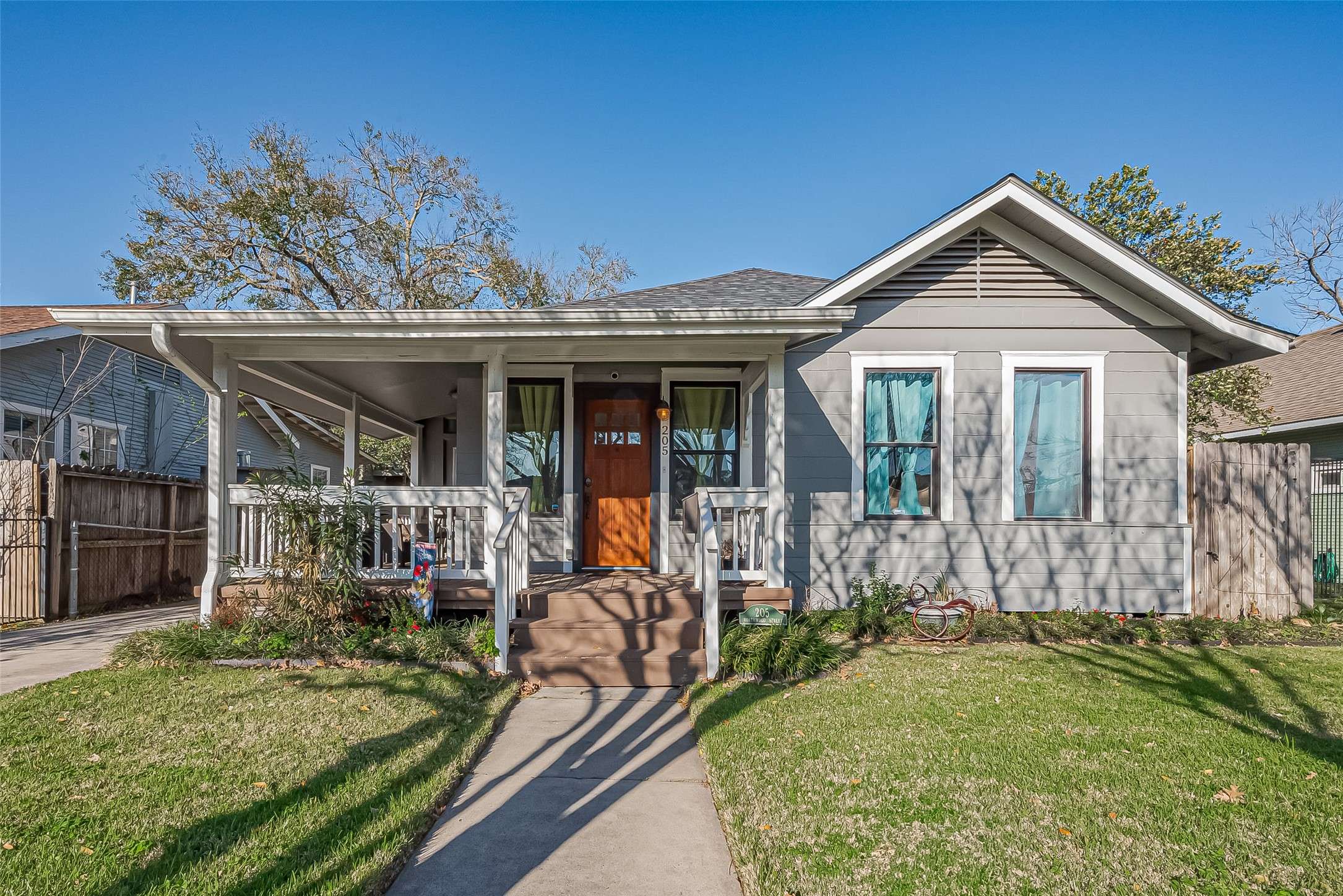 Houston, TX 77009,205 Northwood ST E
