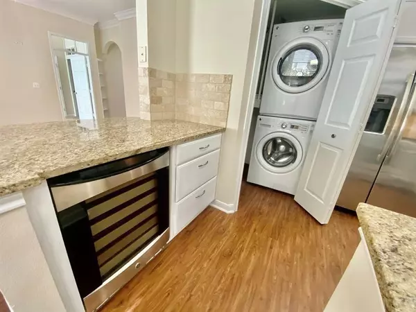 1901 Post Oak Park DR #3403, Houston, TX 77027