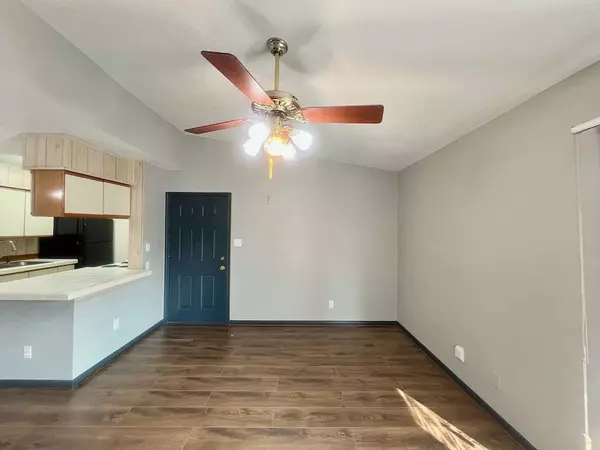 Houston, TX 77036,9550 Deering DR #308